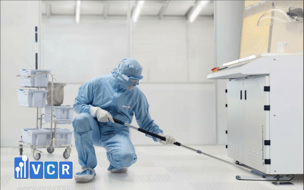 VCR provides GMP standard pharmaceutical cleanroom equipment