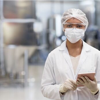 Kiểm soát bụi mịn trong phòng sản xuất viên nén