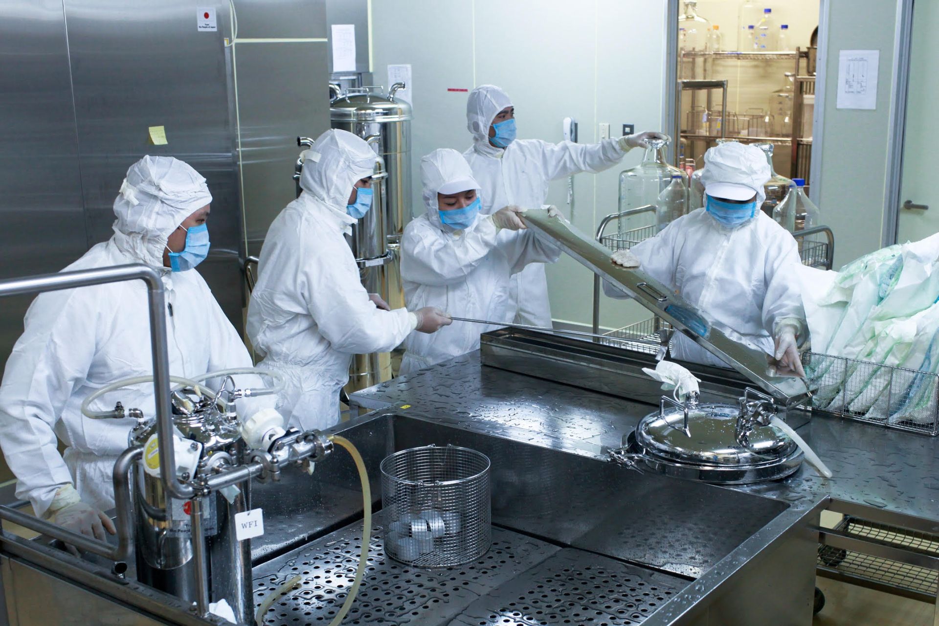 thiết bị phòng sạch dược phẩm