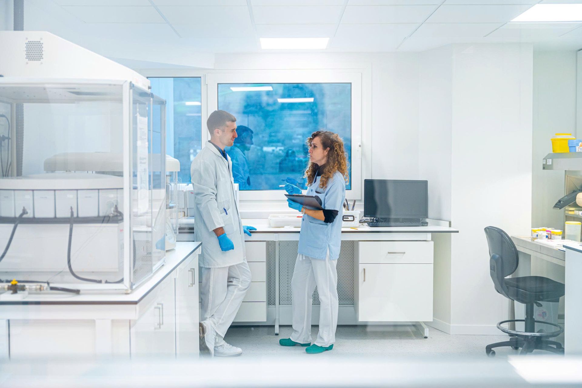 Tủ an toàn sinh học (Biological Safety Cabinet – BSC)