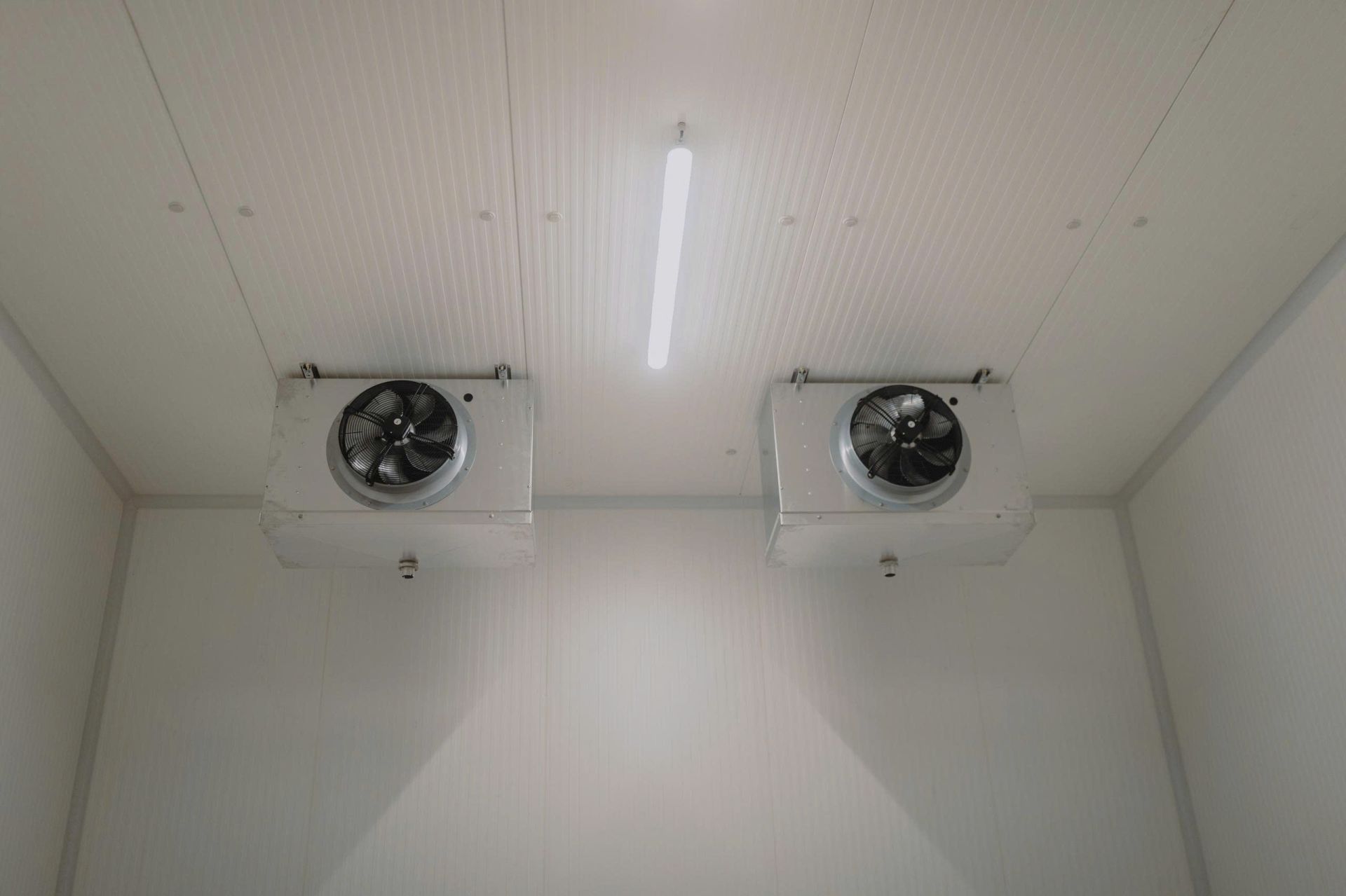 Hệ thống lọc khí phòng sạch trong sản xuất dược phẩm đạt chuẩn GMP